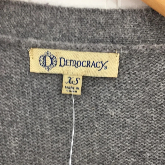 Democracy Gray Striped Flower Applique Cardigan - Picture 5 of 13